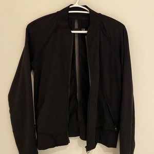 Lululemon crop zip up jacket